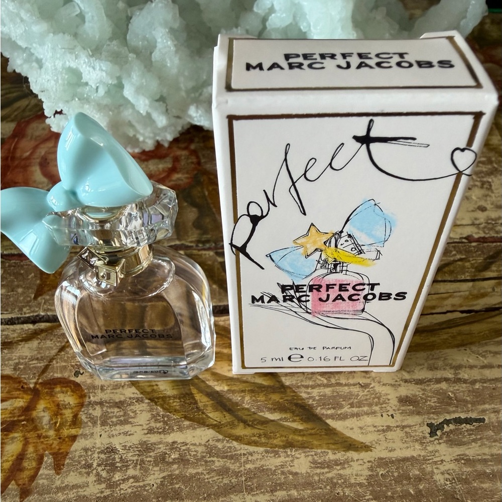🦋Marc Jacobs Perfect Mini